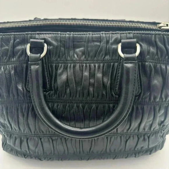 PRADA Nappa Gaufre B2599L Nero + 🆓 ENTRUPY COA - Picture 6 of 16